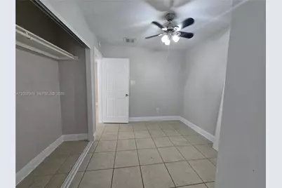 2348 NW 15th St, Fort Lauderdale, FL 33311 - Photo 16