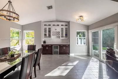 9330 Seagrape Dr, Vero Beach, FL 32963 - Photo 10
