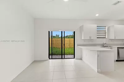 23210 SW 133rd Ct, Homestead, FL 33032 - Photo 8