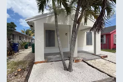 12245 SW 201st Ter, Miami, FL 33177 - Photo 2
