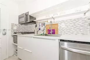 [Address not provided], Miami Beach, FL 33139 - Photo 14