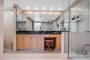 19707 Turnberry Way, Aventura, FL 33180 - Photo 14