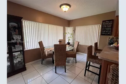 4720 SW 62nd Way #101, Davie, FL 33314 - Photo 20
