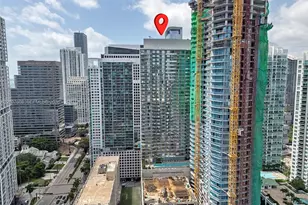77 SE 5th St, Miami, FL 33131 - Photo 2