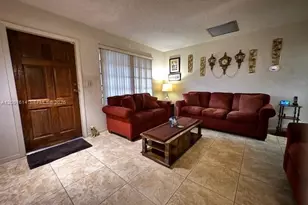 730 NW 138th St, Miami, FL 33168 - Photo 2