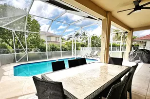 1901 Cedar Ct, Weston, FL 33327 - Photo 16