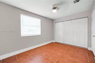 1124 NW 100th Terrace, Miami, FL 33150 - Photo 28