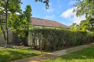 18920 SW 29th St, Miramar, FL 33029 - Photo 4