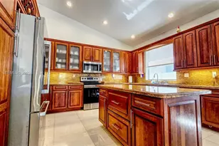 18920 SW 29th St, Miramar, FL 33029 - Photo 14