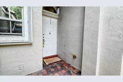 18920 SW 29th St, Miramar, FL 33029 - Photo 8
