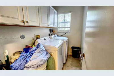18920 SW 29th St, Miramar, FL 33029 - Photo 30