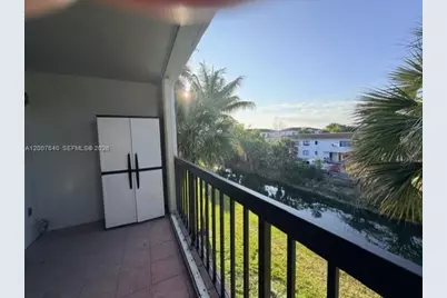 10825 SW 112th Ave #307, Miami, FL 33176 - Photo 12
