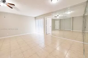 9312 NW 54th St, Sunrise, FL 33351 - Photo 4