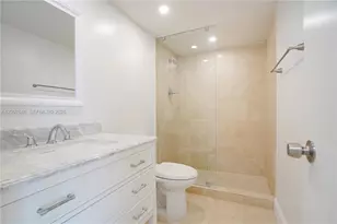 5101 Collins Ave, Miami Beach, FL 33140 - Photo 2
