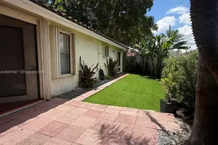 1004 San Remo Cir, Homestead, FL 33035 - Photo 22