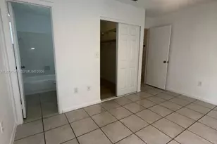1004 San Remo Cir, Homestead, FL 33035 - Photo 20