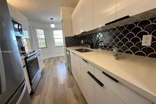 1300 SW 124th Terrace, Pembroke Pines, FL 33027 - Photo 22