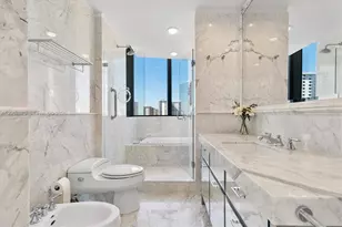 17475 Collins Ave, Sunny Isles Beach, FL 33160 - Photo 36