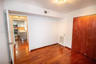110 S Shore Dr, Miami Beach, FL 33141 - Photo 24