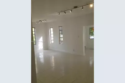305 NE 2nd Ave #na, Dania Beach, FL 33004 - Photo 4