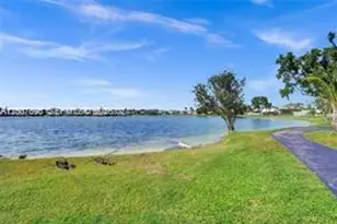 1401 SW 134th Way, Pembroke Pines, FL 33027 - Photo 2