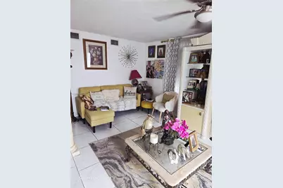 [Address not provided], Hallandale Beach, FL 33009 - Photo 6