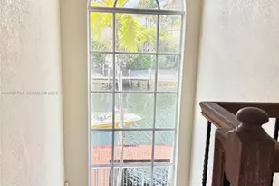 1141 Waterside Ln, Hollywood, FL 33019 - Photo 34