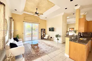 1141 Waterside Ln, Hollywood, FL 33019 - Photo 20