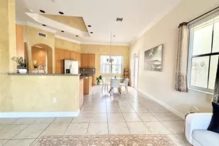 1141 Waterside Ln, Hollywood, FL 33019 - Photo 22