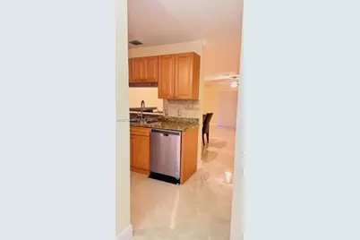 7148 Woodmont Ave, Tamarac, FL 33321 - Photo 6