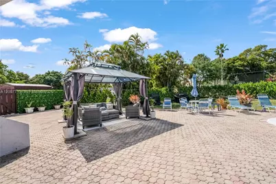2551 Aragon Blvd #411, Sunrise, FL 33322 - Photo 34