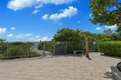 200 Ocean Lane Dr #108, Key Biscayne, FL 33149 - Photo 38