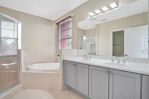 1033 NE 17th Way, Fort Lauderdale, FL 33304 - Photo 18