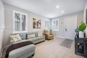 8070 NW 108th Pl, Doral, FL 33178 - Photo 4