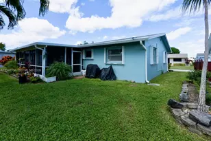 4518 NW 45th Ct, Tamarac, FL 33319 - Photo 8