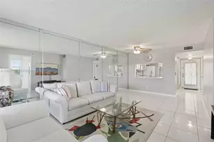 2793 NW 104th Ave, Sunrise, FL 33322 - Photo 4
