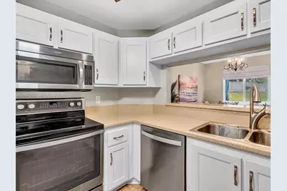 1958 E Discovery Cir E, Deerfield Beach, FL 33442 - Photo 20