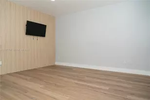 4000 NW 195th St, Miami Gardens, FL 33055 - Photo 10