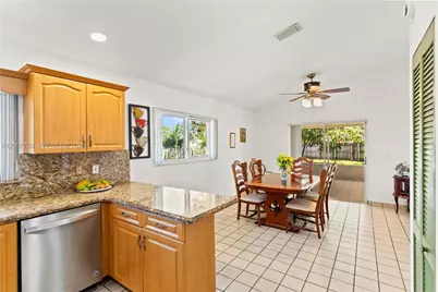 6450 SW 13th St, Plantation, FL 33317 - Photo 18