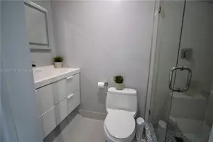 2117 NE 123rd St, North Miami, FL 33181 - Photo 8
