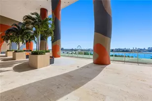 50 Biscayne Blvd, Miami, FL 33132 - Photo 22