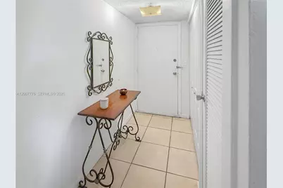 10411 SW 108th Ave #251, Miami, FL 33176 - Photo 4