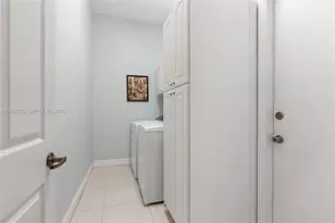 15966 SW 3rd St, Pembroke Pines, FL 33027 - Photo 12