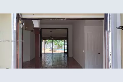 659 Verona Pl #659, Weston, FL 33326 - Photo 6