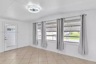 2061 SW 83rd Ave, Davie, FL 33324 - Photo 14