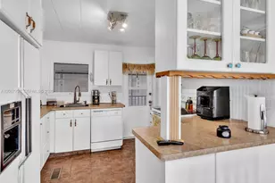 2061 SW 83rd Ave, Davie, FL 33324 - Photo 24