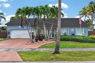 15201 SW 177th Terrace, Miami, FL 33187 - Photo 4