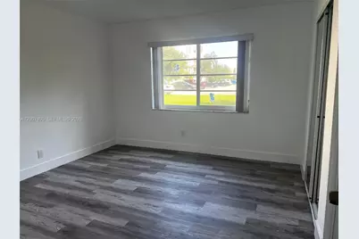 8411 NW 8th St #105, Miami, FL 33126 - Photo 6