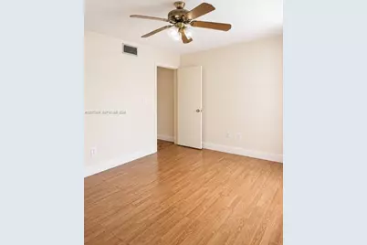 1910 W 56th St #3121B, Hialeah, FL 33012 - Photo 40