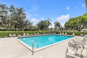 2496 NW 89th Dr, Coral Springs, FL 33065 - Photo 18